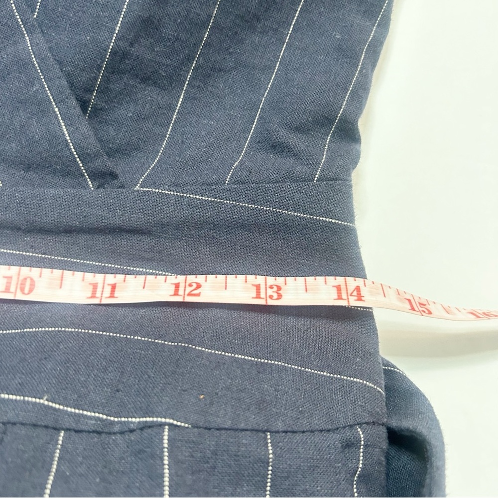 L’AGENCE Joslyn Jumpsuit Linen Navy Ivory Pinstripe (size 4) - Picture 13 of 13